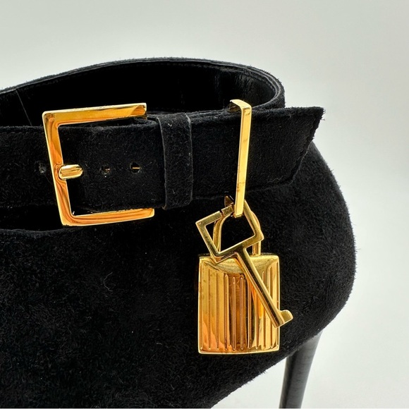 TOM FORD Sue Padlock Suede Ankle Bootie Black - Picture 8 of 15